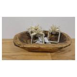 Small Wooden Bowl with 3 Faux Pearl Napkin Rings