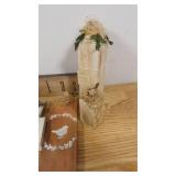 Mesh Fabric Basket with 8 Fall Themed Shelf/ Wall Decor