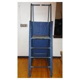 Mobile Stair Case with Pad