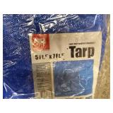 2 Tarps (1- camo medium duty 11