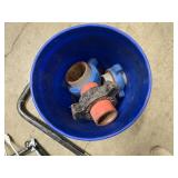Box of misc plumbing / shower items, adjustable lamp (works), distribution hitch and a bucket of steel fittings