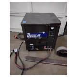 Douglas 24V Forklift Battery Charger VFC-2000, MODEL 12M600-9CXV