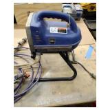 Graco Magnum XR5 paint sprayer power-piston