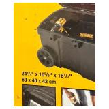Dewalt 15-gallon Rolling Contractor Chest DWST33090