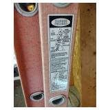 Werner 24 foot Extension Ladder 300 LB capacity
