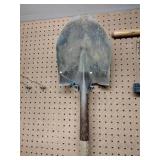 (5) Shovels: Square Mouth, Ames Round Point Digging, Ames Transfer Square, Vintage Hole digger