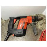 Hilti TE5  hammer drill. Powers Up