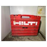 Hilti TE5  hammer drill. Powers Up