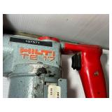 Hilti TE-17 hammer drill