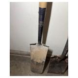 (2) True Temper Tampers; Ace square spade; Union drain spade