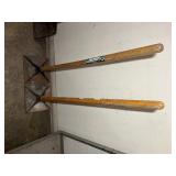 (2) True Temper Tampers; Ace square spade; Union drain spade