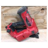 Milwaukee M18 FUEL 30Â° Framing Nailer