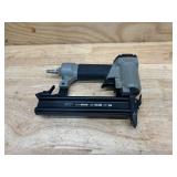 PORTER CABLE Brad Nailer with Case Model BN125