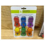 Knife Set with Magnetic Storage Clips