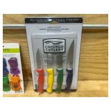 Knife Set with Magnetic Storage Clips