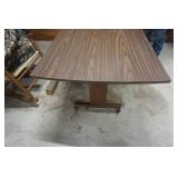 Wheeled Table With Collapsible Legs