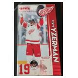 Steve Yzerman 2002 Stanley Cup Figure Detroit Red Wings Hockey