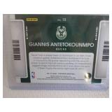 2021-22 Contenders Giannis Antetoko...