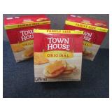3- 20.7 oz Town House Original Crac...