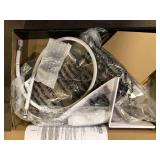 Delta Everly 2-Handle Standard Kitchen Faucet with Spray in Stainless Customer Returns See Pictures