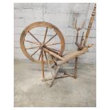 Antique Wooden Spinning Wheel - Vintage Craft Tool