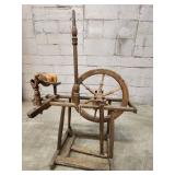 Vintage Wooden Spinning Wheel - Decorative Antique