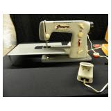 VINTAGE FREEARM SEWING MACHINE