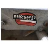 DUO SAFTEY LADDER