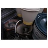 KITCHEN MYSTERY LOT.  LOTS OF NEW