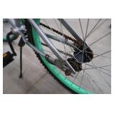 3 BIKES