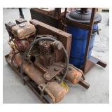 LUBRACATING STATION WITH AIR COMPRESSER