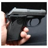 BERETTA TOMCAT-32