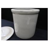 RARE!!!! 4 GALLON REDWING CROCK WITH LID