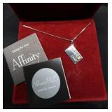 925 STERLING NECKLACE WITH NATURAL DIAMOND CHIP.
