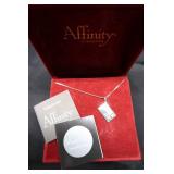 925 STERLING NECKLACE WITH NATURAL DIAMOND CHIP.