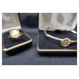 VINTAGE GOLD TONE AND FILIGREE OPAL JEWELRY