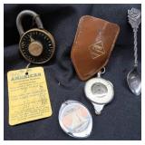 UNIQUE VINTAGE DO-DADS