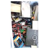 Large Lot of LEGO Racers Parts and Instruction Manuals