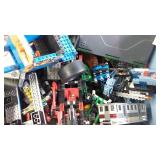 Large Lot of LEGO Racers Parts and Instruction Manuals