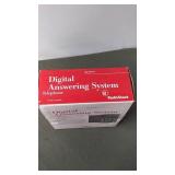 RadioShack Digital Answering System Telephone - Big Button