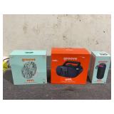 LOT OF 3 onn. groove Speakers and Boombox