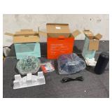 LOT OF 3 onn. groove Speakers and Boombox