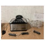 Elite Gourmet EDF-401T Electric 4.5 Qt. / 17 Cup Immersion Deep Fryer 3-Baskets
