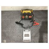 Everstart Maxx 15 Amp Automotive Battery Charger with 50 Amp Engine Start (BC50BE)