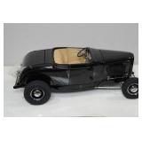 Danbury Mint 1932 Ford Duece Highboy Die Cast Car