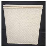Woven Laundry Basket with Lid - Stylish Storage Solution
