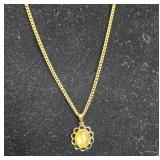 Gold Tone Necklace with Center Oval Pendant