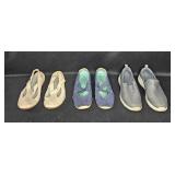 Lot of 3 Pairs of Women
