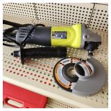 Ryobi AG4031G 4-1/2" Corded 5.5 amp Angle Grinder With Grinding Disc Excellent Condition