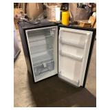 Vissani 3.2 cu. ft. Mini Refrigerator in Stainless Steel Customer Returns See Pictures